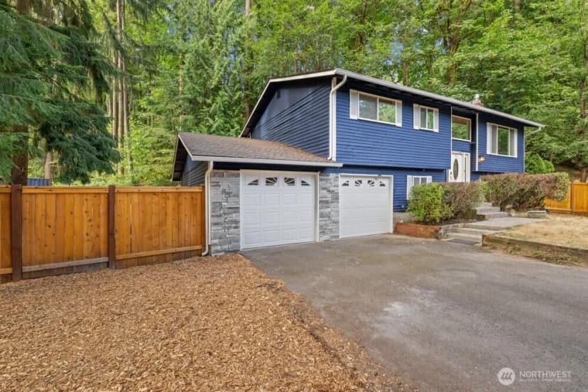 Property photo for 15718 173rd Avenue Ne, Woodinville photo 4