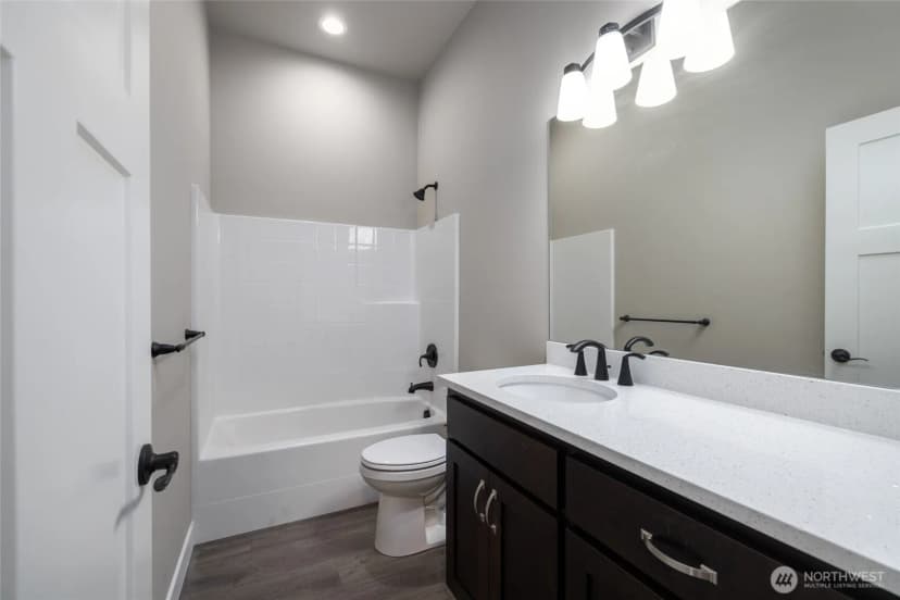 Property photo for 7514 Avalon Heights Way, Sedro Woolley photo 24