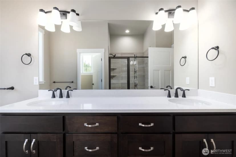 Property photo for 7514 Avalon Heights Way, Sedro Woolley photo 22