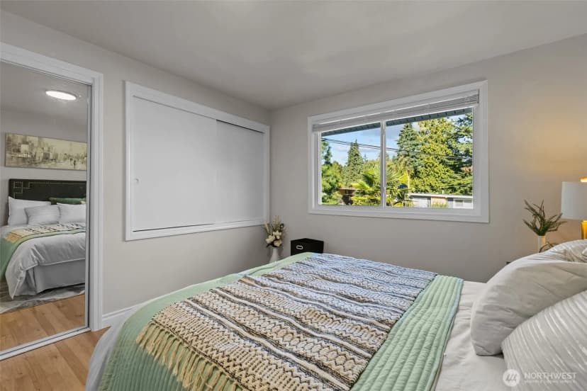 Property photo for 2513 Vashon Court Ne, Renton photo 23