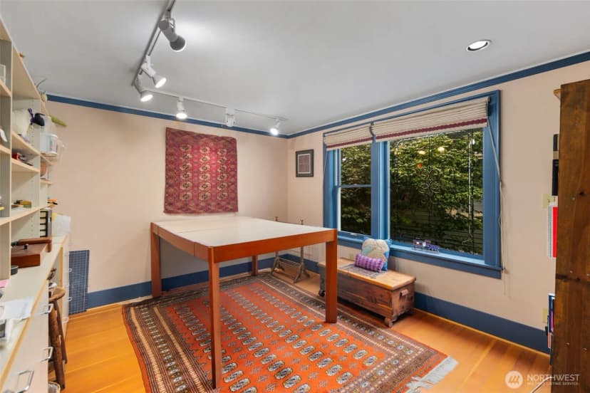Property photo for 4321 Densmore Avenue N, Seattle photo 20