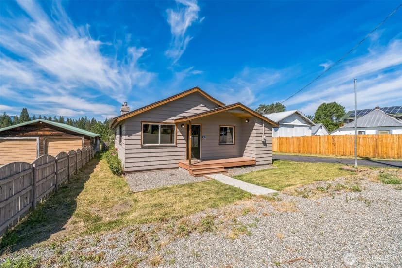 Property photo for 420 3rd Street, Ronald photo 3