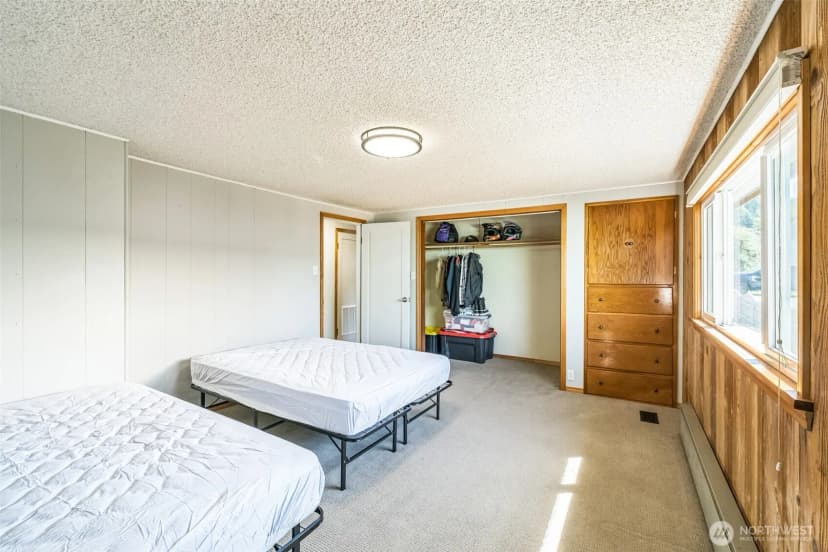 Property photo for 420 3rd Street, Ronald photo 23