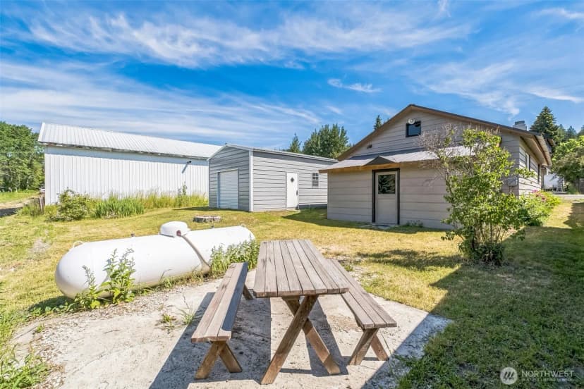 Property photo for 420 3rd Street, Ronald photo 8