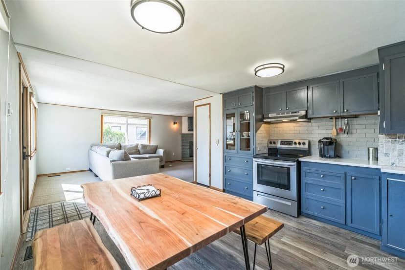 Property photo for 420 3rd Street, Ronald photo 9