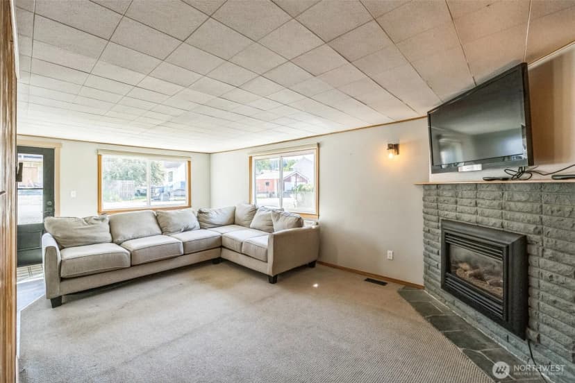 Property photo for 420 3rd Street, Ronald photo 18