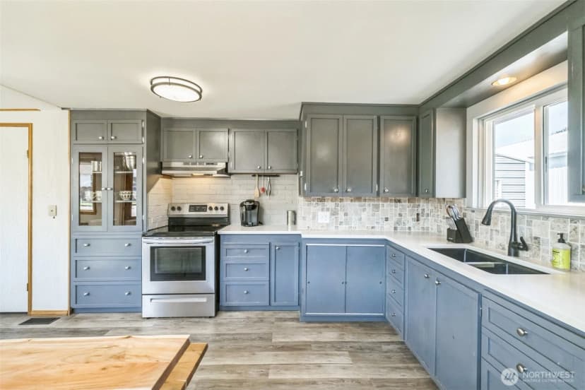 Property photo for 420 3rd Street, Ronald photo 11