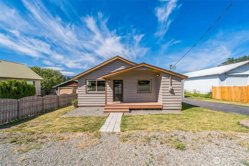 Property photo for 420 3rd Street, Ronald photo 2