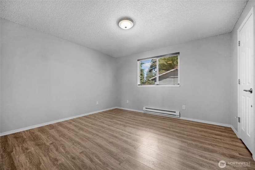 Property photo for 9311 58th Drive Ne, Marysville photo 11
