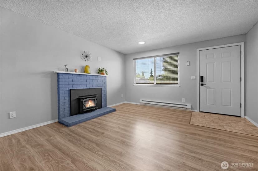 Property photo for 9311 58th Drive Ne, Marysville photo 4