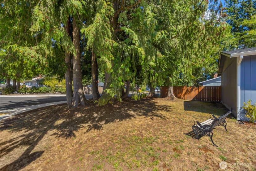 Property photo for 9311 58th Drive Ne, Marysville photo 21
