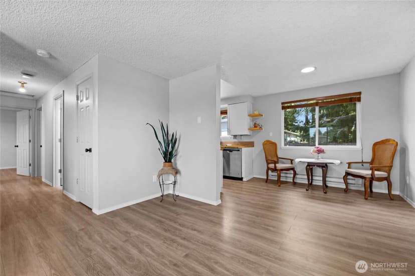 Property photo for 9311 58th Drive Ne, Marysville photo 6