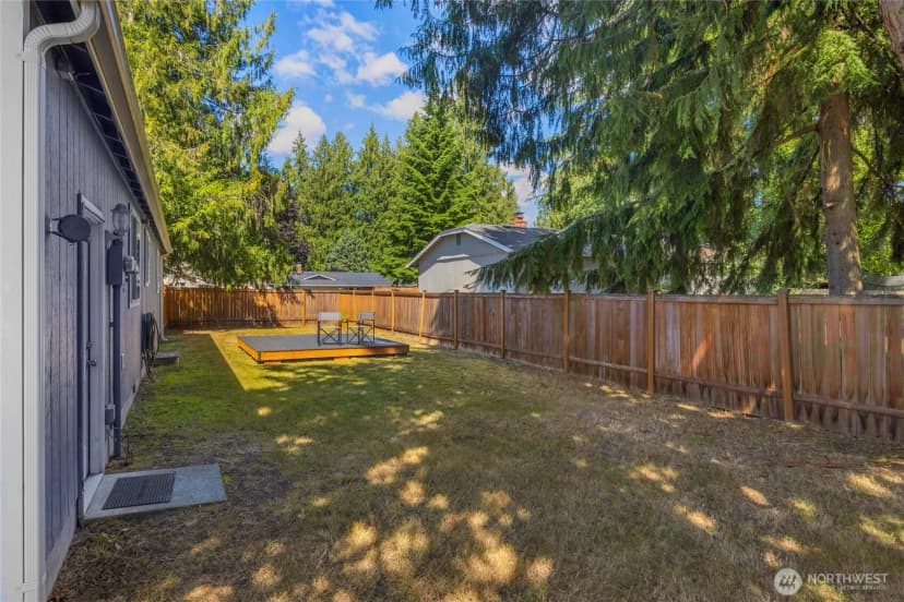 Property photo for 9311 58th Drive Ne, Marysville photo 18