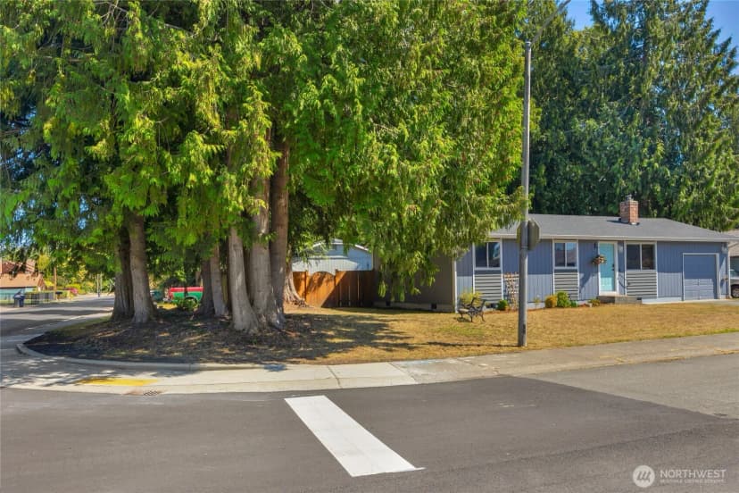 Property photo for 9311 58th Drive Ne, Marysville photo 22