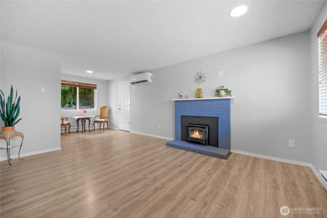 Property photo for 9311 58th Drive Ne, Marysville photo 3