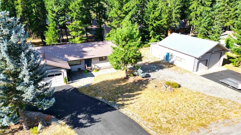 Property photo for 70 Lake Cabins Road, Ronald photo 32