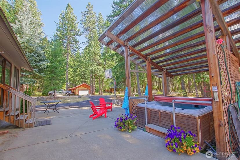 Property photo for 70 Lake Cabins Road, Ronald photo 24