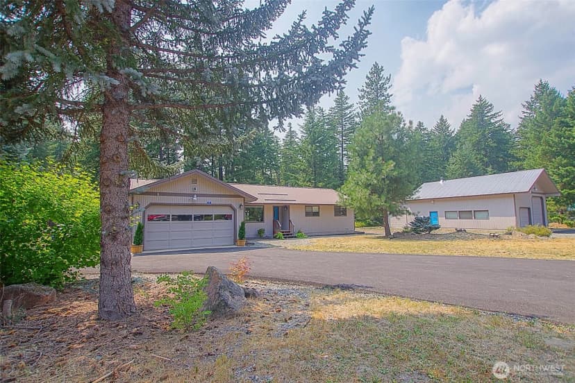 Property photo for 70 Lake Cabins Road, Ronald photo 30