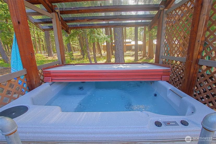Property photo for 70 Lake Cabins Road, Ronald photo 23