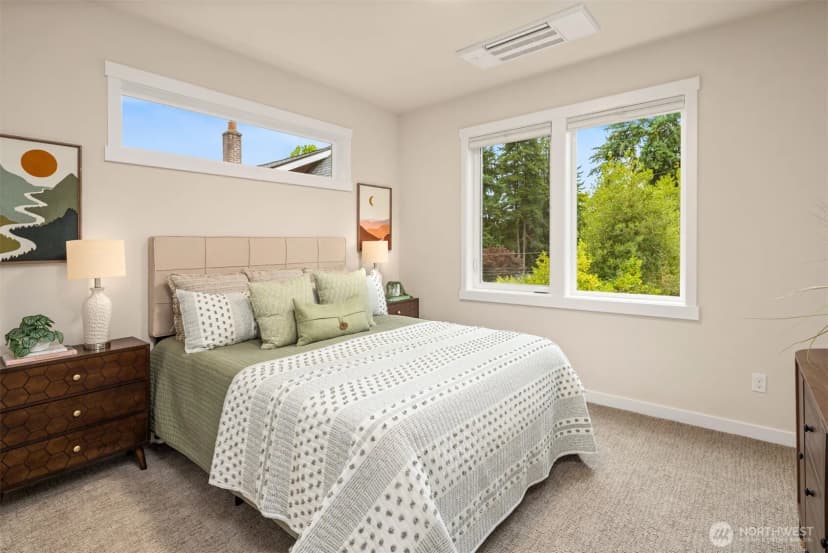 Property photo for 11524 38th Avenue Ne, Seattle photo 25