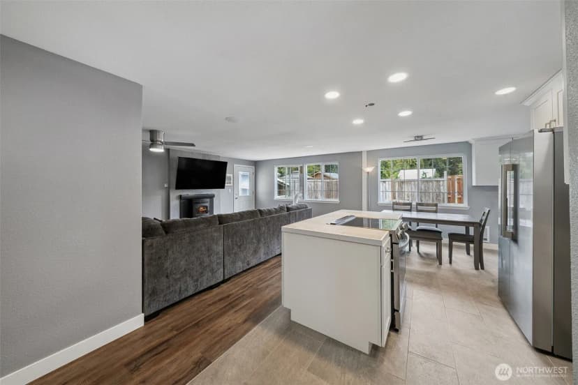 Property photo for 19505 67th Street E, Bonney Lake photo 5