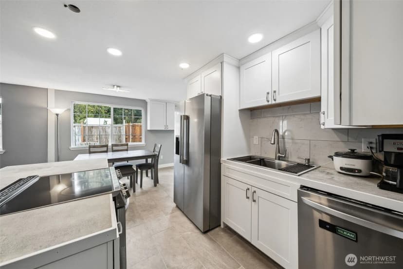 Property photo for 19505 67th Street E, Bonney Lake photo 15