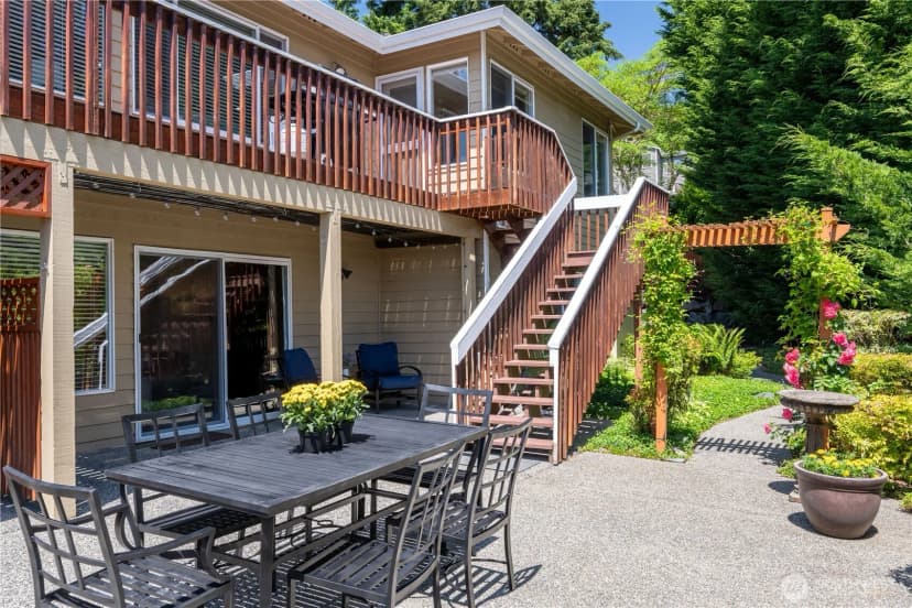 Property photo for 9206 Ne 126th Place, Kirkland photo 28