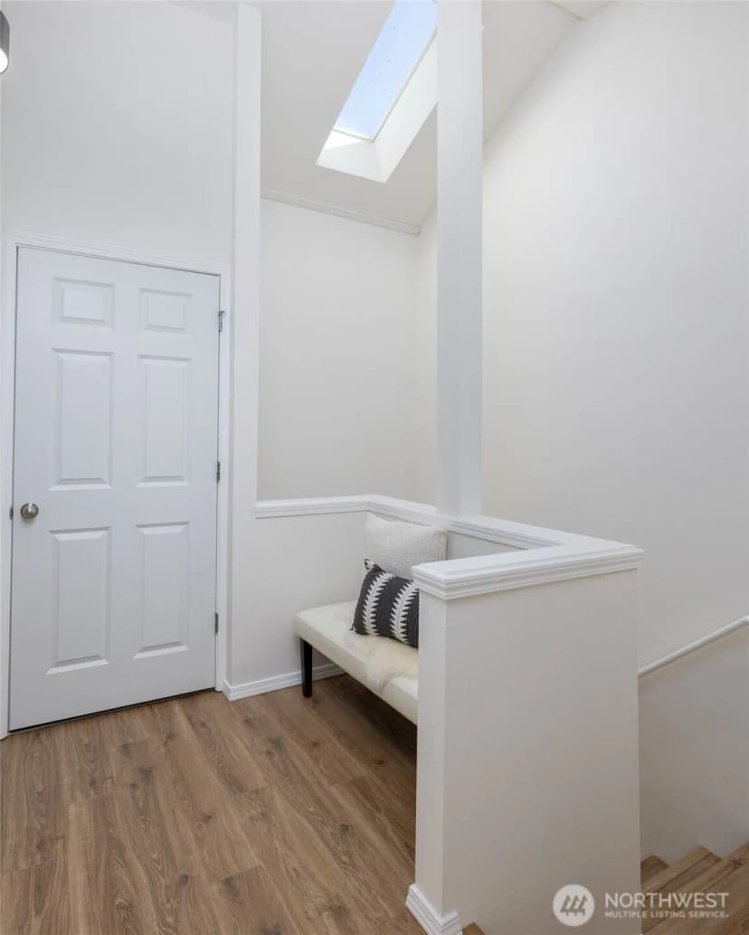 Property photo for 10303 N Evanston Avenue, Seattle photo 14