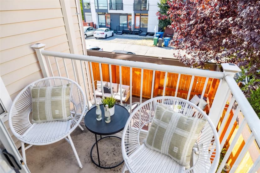 Property photo for 10303 N Evanston Avenue, Seattle photo 8