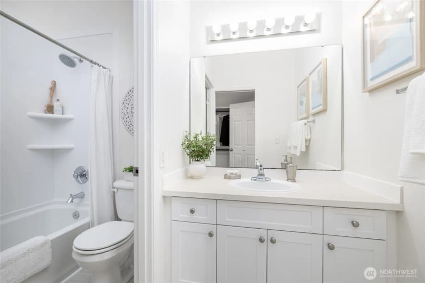 Property photo for 10303 N Evanston Avenue, Seattle photo 18