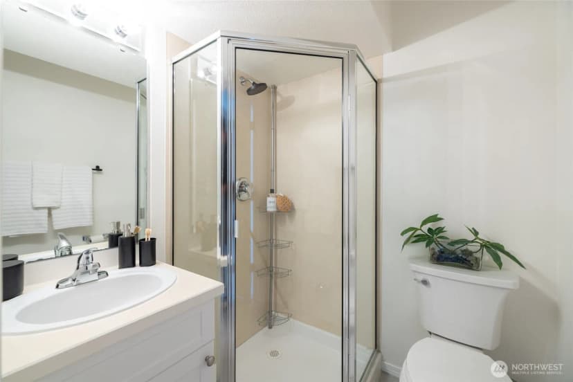 Property photo for 10303 N Evanston Avenue, Seattle photo 22