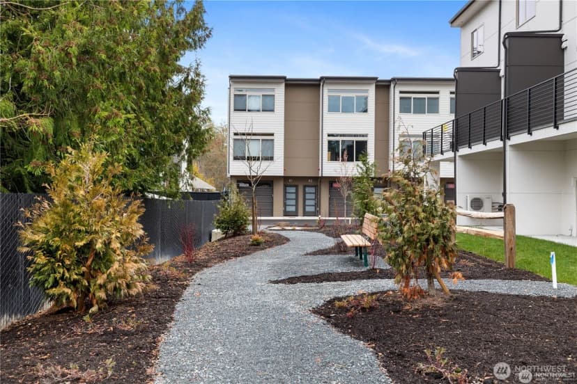 Property photo for 5020 148th Street Sw #e4, Edmonds photo 25