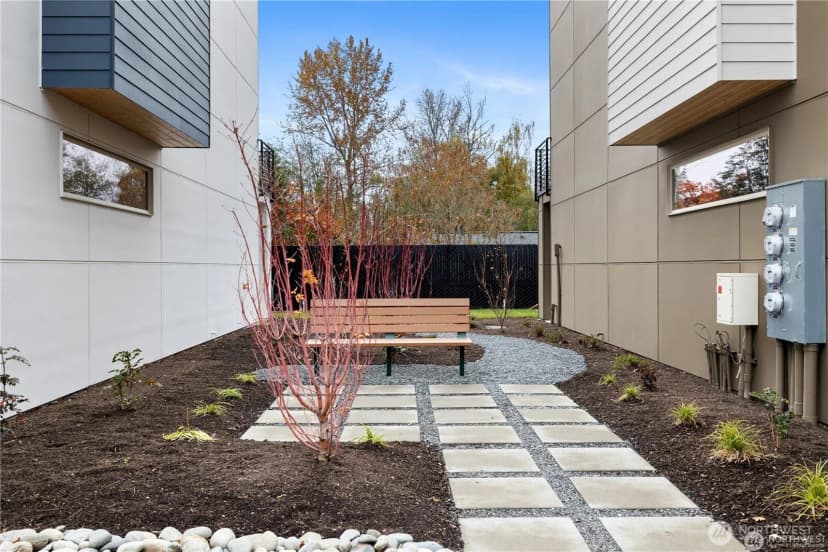 Property photo for 5020 148th Street Sw #e4, Edmonds photo 28