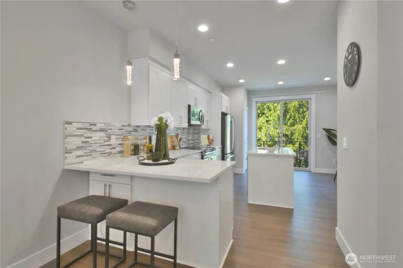 Property photo for 5020 148th Street Sw #e4, Edmonds photo 6