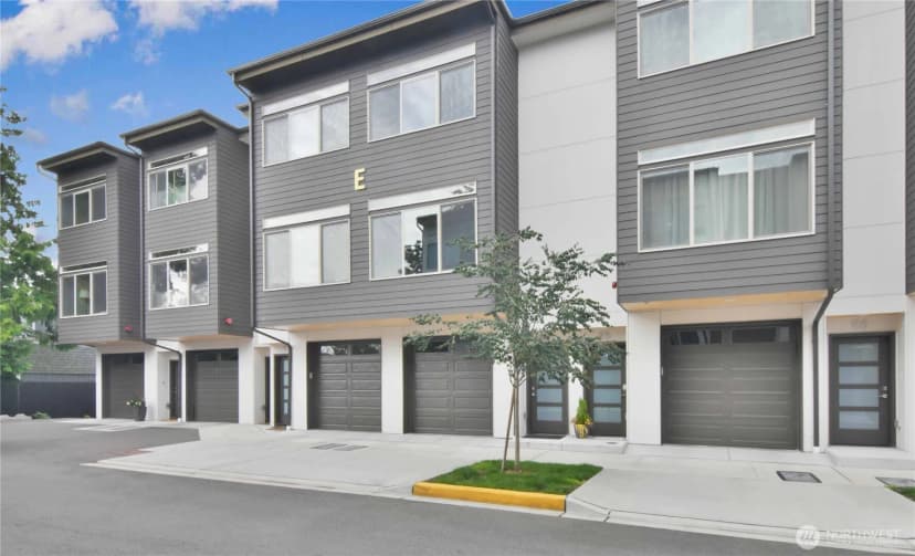Property photo for 5020 148th Street Sw #e4, Edmonds