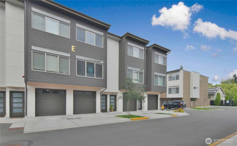 Property photo for 5020 148th Street Sw #e4, Edmonds photo 32