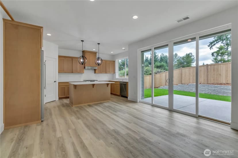 Property photo for 16216 76th Avenue Ct E, Puyallup photo 11