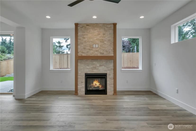 Property photo for 16216 76th Avenue Ct E, Puyallup photo 12