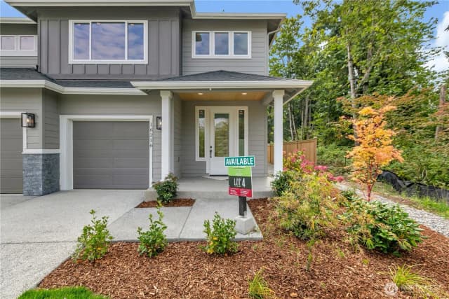 Property photo for 16216 76th Avenue Ct E, Puyallup photo 3
