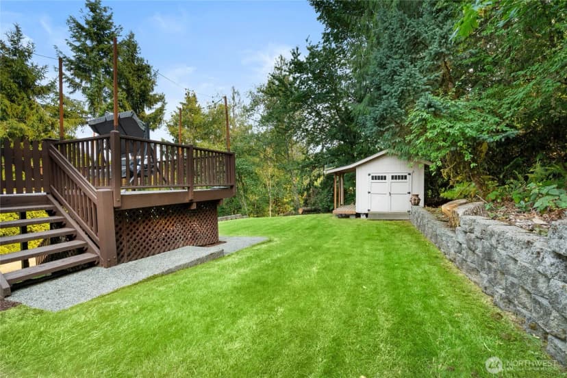Property photo for 400 Everwood Court Nw, Issaquah photo 35
