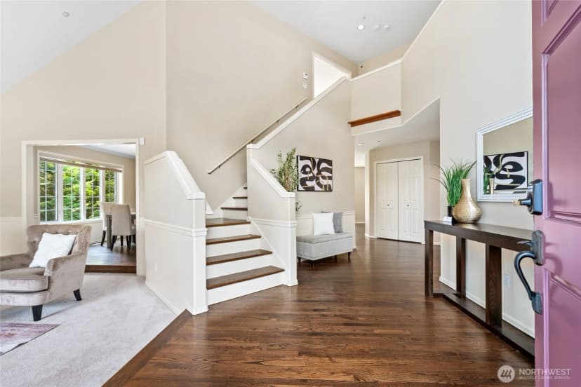 Property photo for 400 Everwood Court Nw, Issaquah photo 4