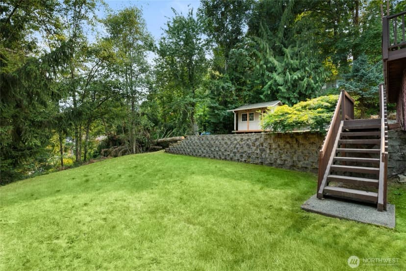 Property photo for 400 Everwood Court Nw, Issaquah photo 36
