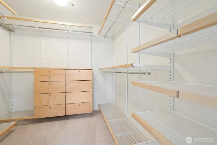 Property photo for 400 Everwood Court Nw, Issaquah photo 28