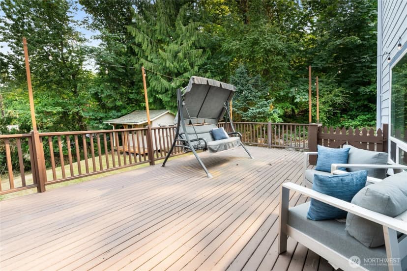 Property photo for 400 Everwood Court Nw, Issaquah photo 34