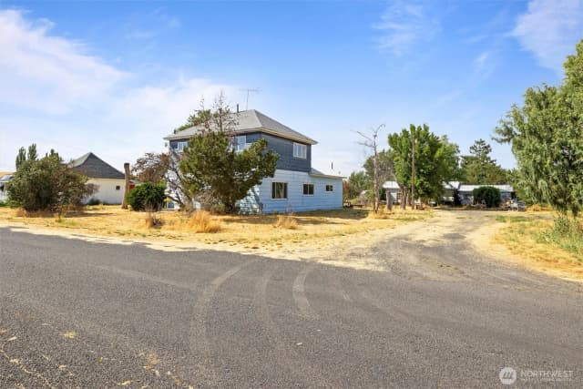 Property photo for 709 E Olive Avenue, Ritzville photo 4