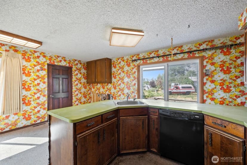 Property photo for 709 E Olive Avenue, Ritzville photo 9