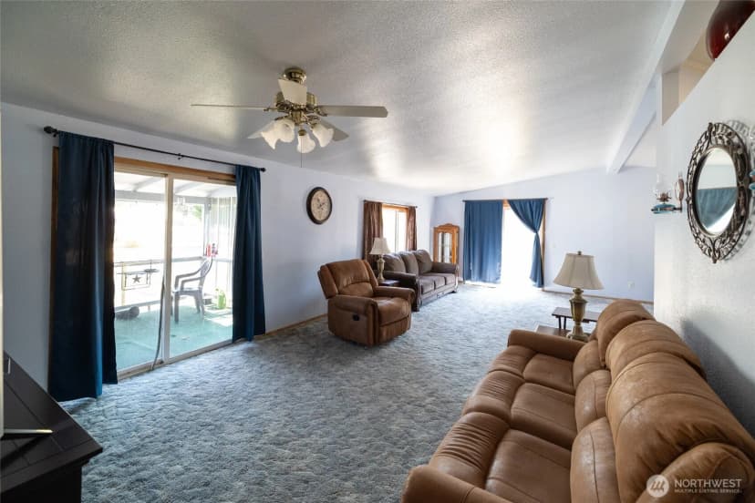 Property photo for 702 Cedar St., Pe Ell photo 17