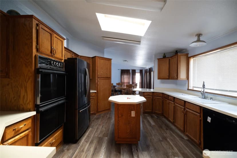 Property photo for 702 Cedar St., Pe Ell photo 10