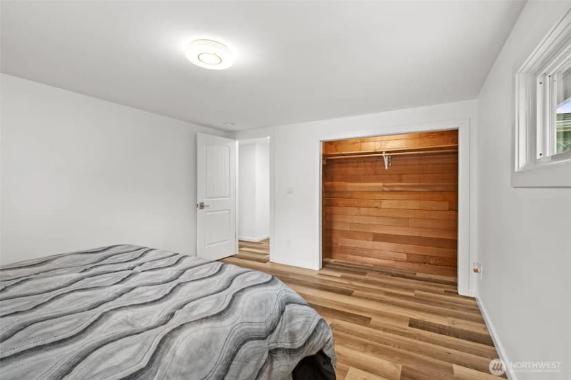 Property photo for 1501 N 19th Street, Mount Vernon photo 16