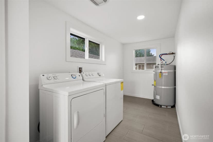 Property photo for 1501 N 19th Street, Mount Vernon photo 22